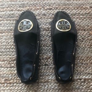 Brown suede Tory Burch logo moccasins